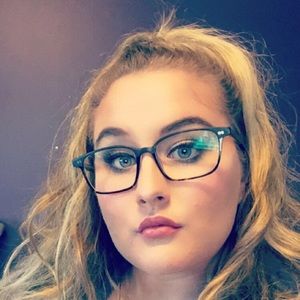 Meet your Posher, Kristin